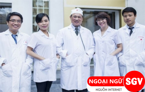 Áo bác sĩ tiếng Anh là gì - Cẩm Nang Tiếng Anh