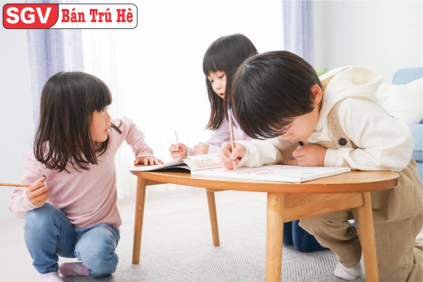 Chỗ gửi con hè ở tphcm, lớp bán trú hè, trẻ vừa học vừa chơi, phát triển toàn diện