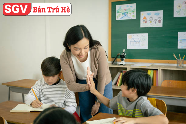 Học tiếng Anh hè bán trú quận 3, tp hcm, trung tâm sgv, học sinh tiểu học, trung học cơ sở