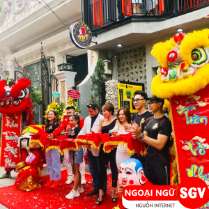 lễ mở bán tiếng Anh là gì, SGV