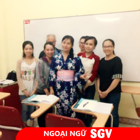 SGV, lop hoc tieng nhat buoi toi o tan binh