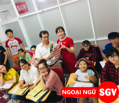 SGV, SGV Phú Nhuận, tuyển giáo viên dạy tiếng Anh